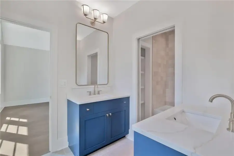 Furnished interior view inside a new home in , Atlanta (Image 11).