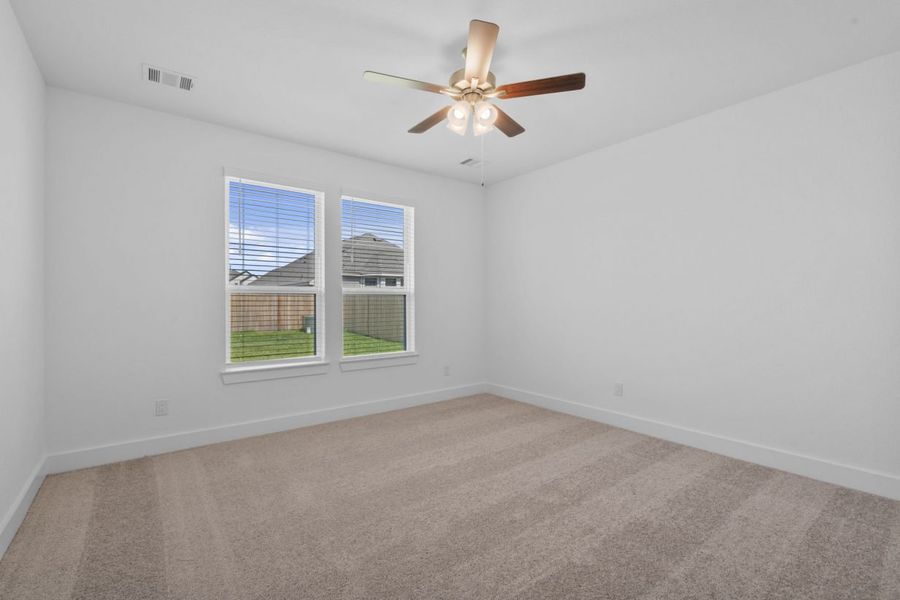 Spacious, unfurnished interior of a new home in Katy Lakes, Katy (Image 13).