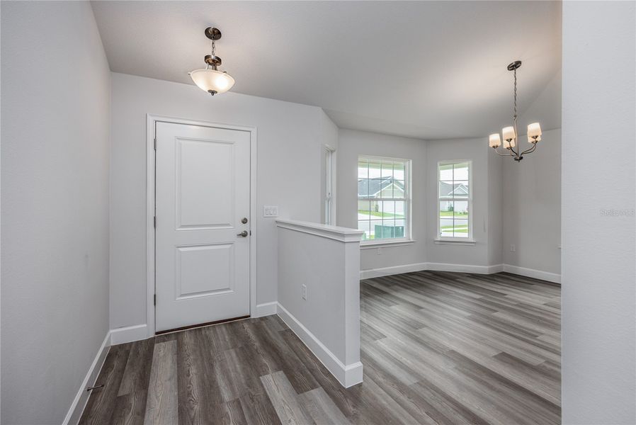 Spacious, unfurnished interior of a new home in Savannah Station, Alachua (Image 16).