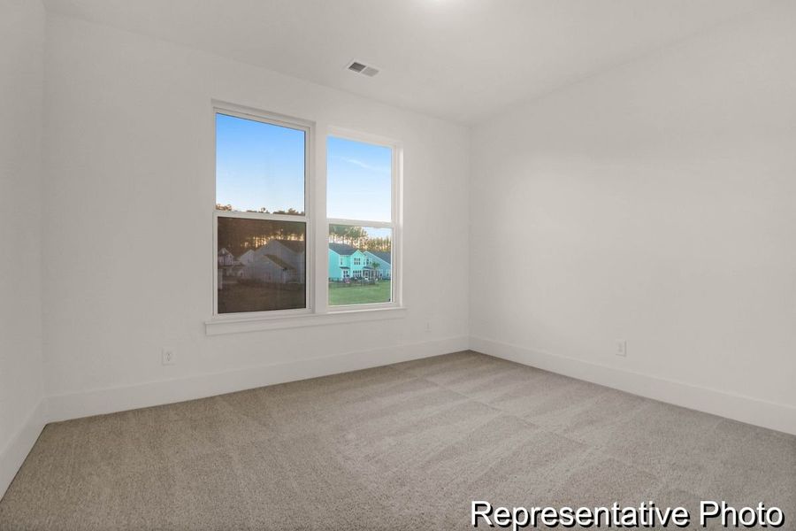 Spacious, unfurnished interior of a new home in Homecoming, Ravenel (Image 21).