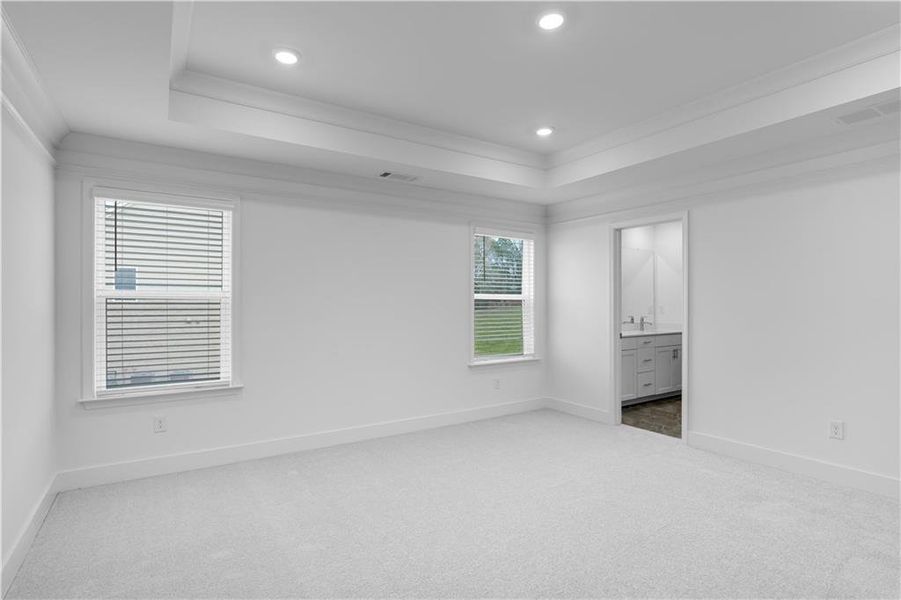 Spacious, unfurnished interior of a new home in Wellington Estates, Madison (Image 21).