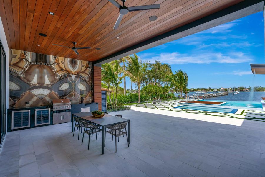 Exterior details and patio area of a home in , Lantana (Image 61).