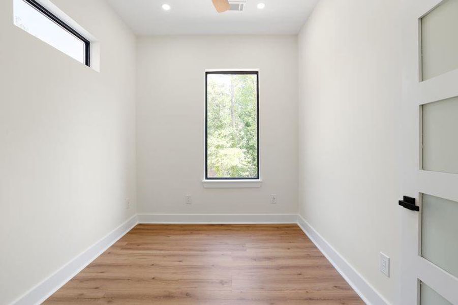 Spacious, unfurnished interior of a new home in , Atlanta (Image 46). Spacious, unfurnished interior of a new home in , Atlanta (Image 46).