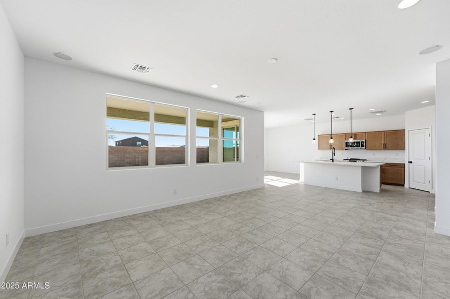 hj-az-phoenix-combs-ranch-discovery-sien