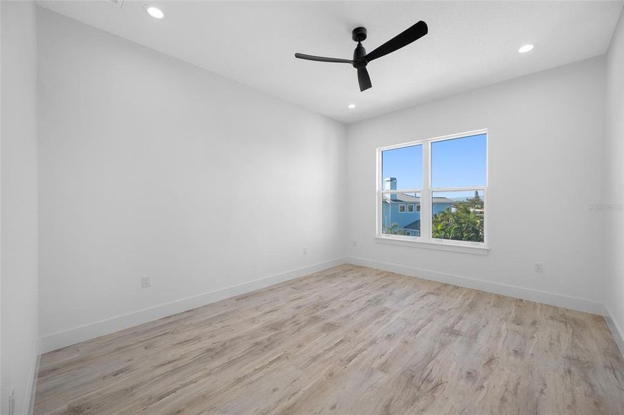 Spacious, unfurnished interior of a new home in , Treasure Island (Image 58).
