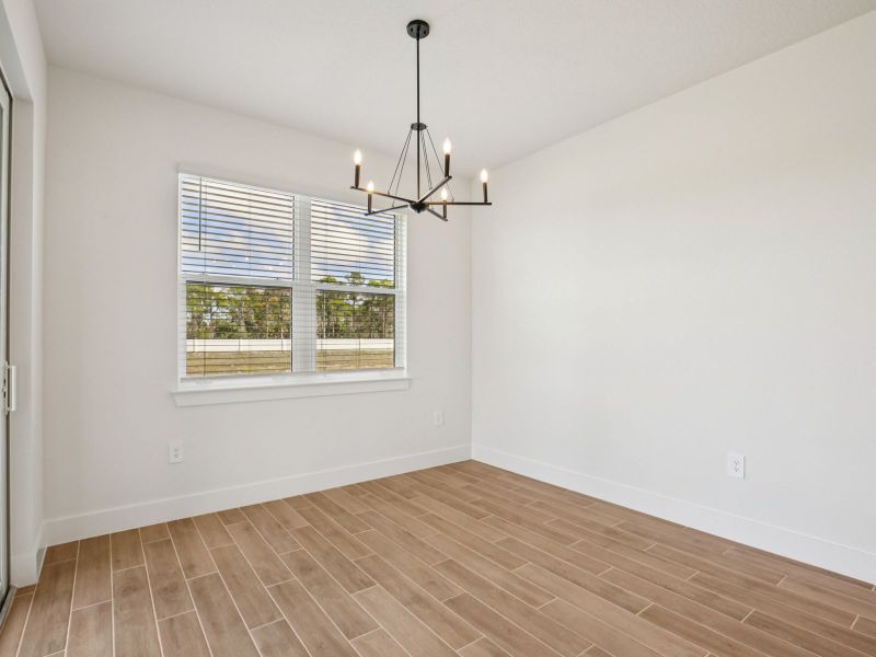 Spacious, unfurnished interior of a new home in Magnolia Bay - Reserve Series, Nokomis (Image 9).