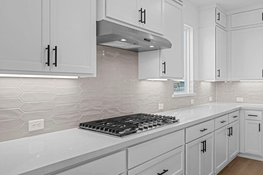 Stunning finishes in Light & Bright Kitchen