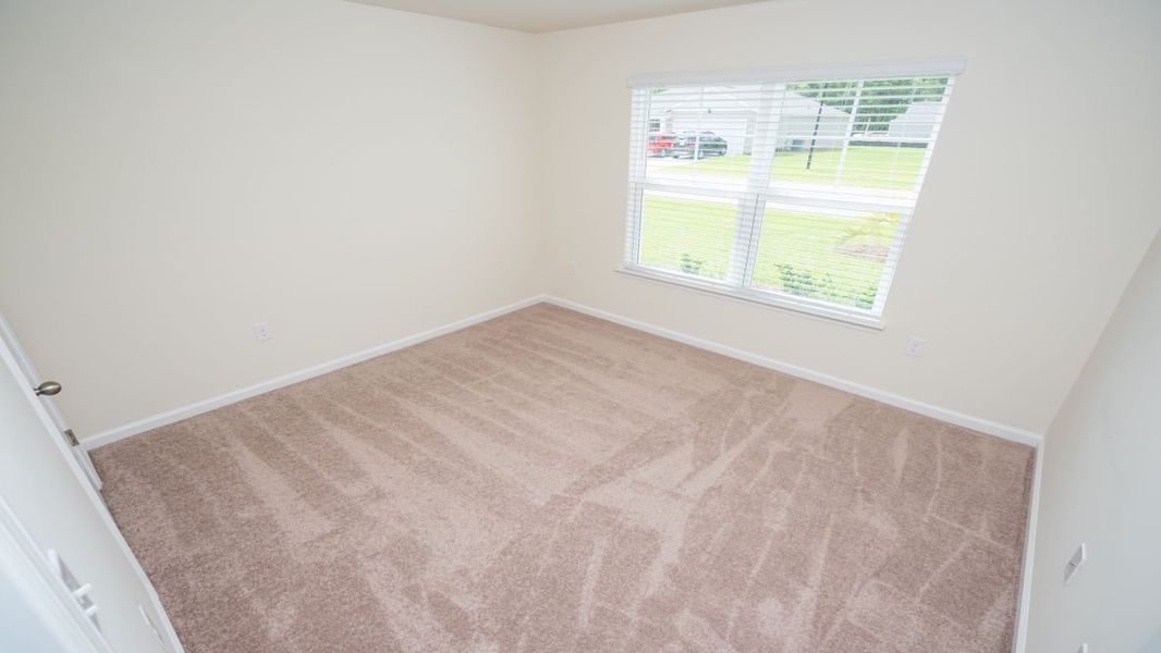 Representative unfurnished interior of a home built from the ARIA by D.R. Horton in Jordanville Farms, Galivants Ferry (Image 13).