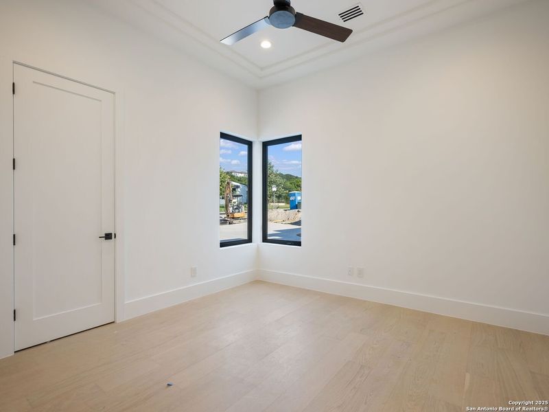 Spacious, unfurnished interior of a new home in , San Antonio (Image 63). Spacious, unfurnished interior of a new home in , San Antonio (Image 63).