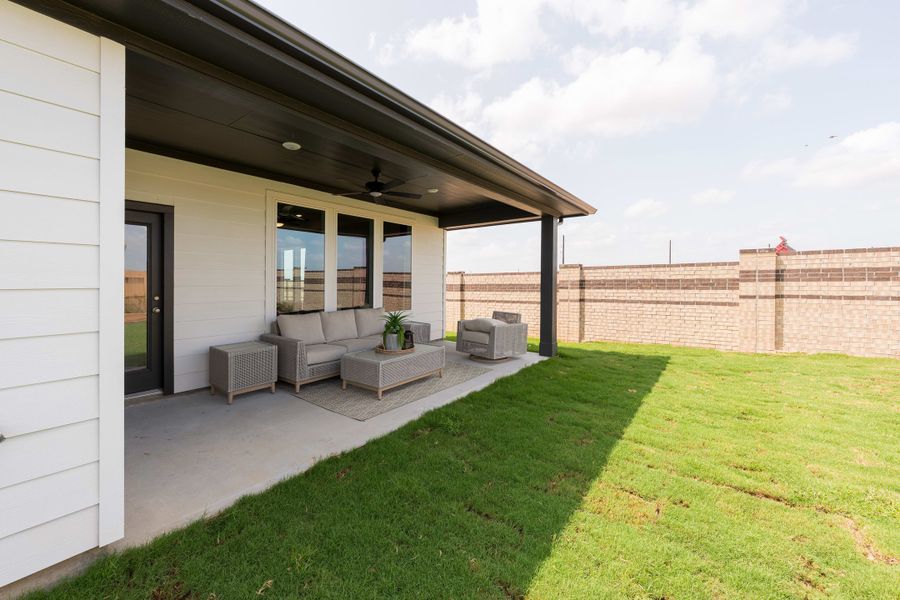 Representative exterior details of a home built from the Primrose by Tri Pointe Homes in Mason Woods, Cypress (Image 25). Representative exterior details of a home built from the Primrose by Tri Pointe Homes in Mason Woods, Cypress (Image 25).