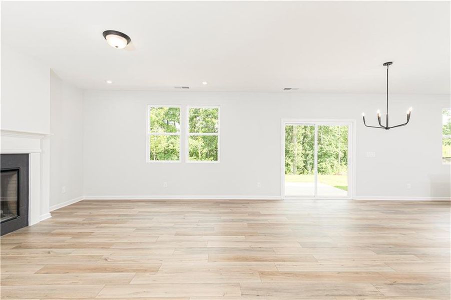 Spacious, unfurnished interior of a new home in Rhodes Glen, Lawrenceville (Image 19).