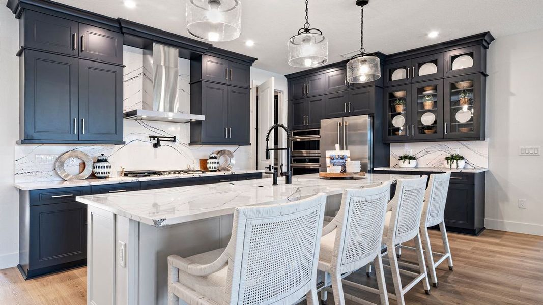 Kitchen & Island