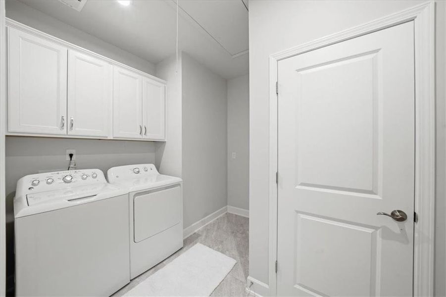 Furnished interior view inside a new home in , Hoschton (Image 35). Furnished interior view inside a new home in , Hoschton (Image 35).