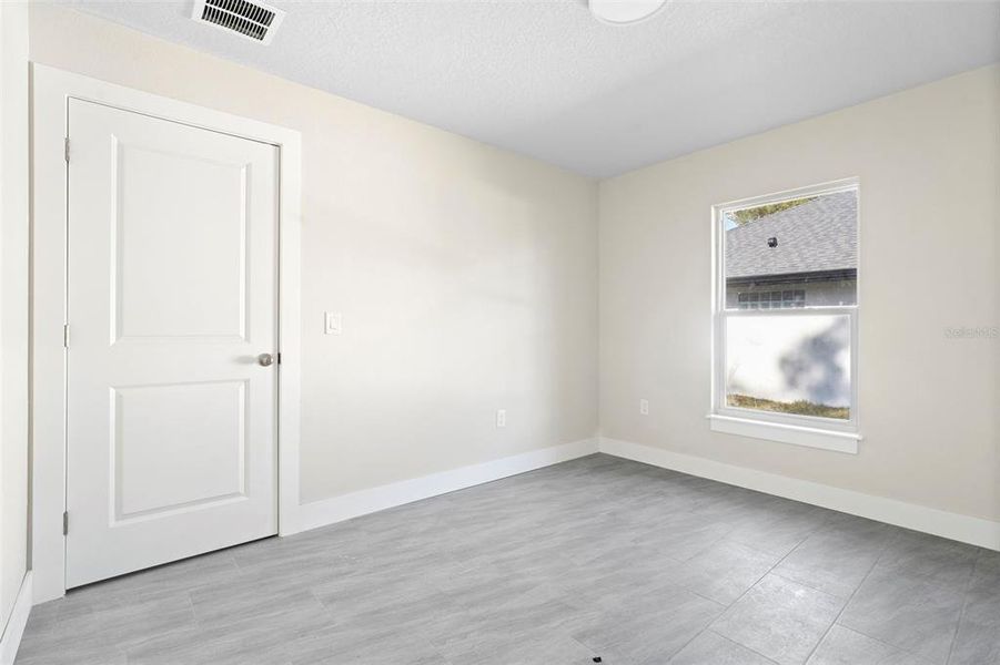 Spacious, unfurnished interior of a new home in , Deland (Image 32). Spacious, unfurnished interior of a new home in , Deland (Image 32).