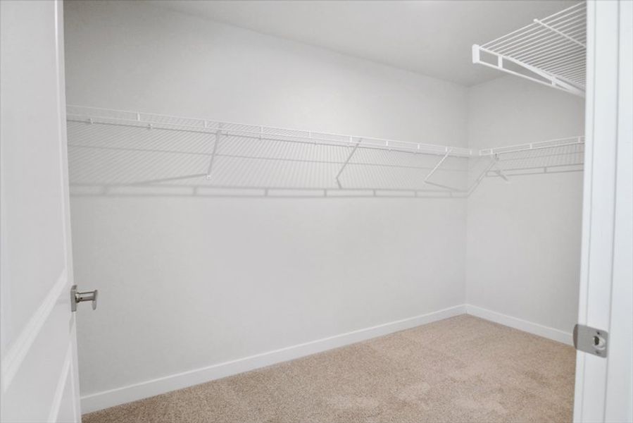 Spacious, unfurnished interior of a new home in Waverly Springs, Woodruff (Image 24).