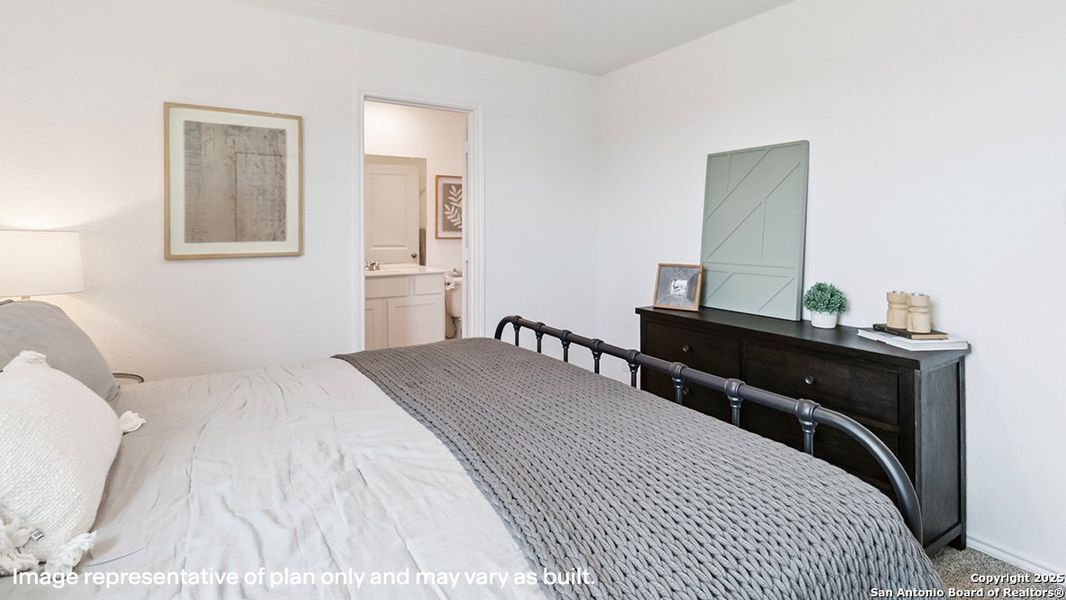 Furnished interior view inside a new home in Blue Ridge Ranch, San Antonio (Image 8). Furnished interior view inside a new home in Blue Ridge Ranch, San Antonio (Image 8).