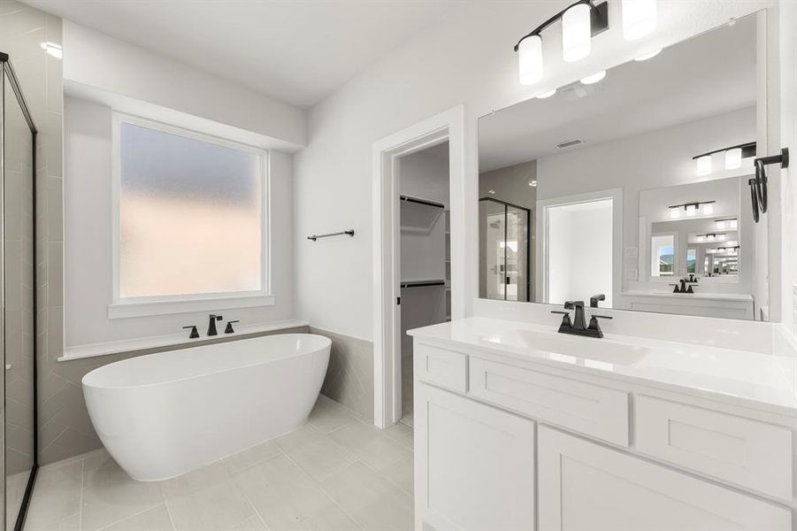 18_19. 1285 Flamingo - Bath (3) 18_19. 1285 Flamingo - Bath (3)