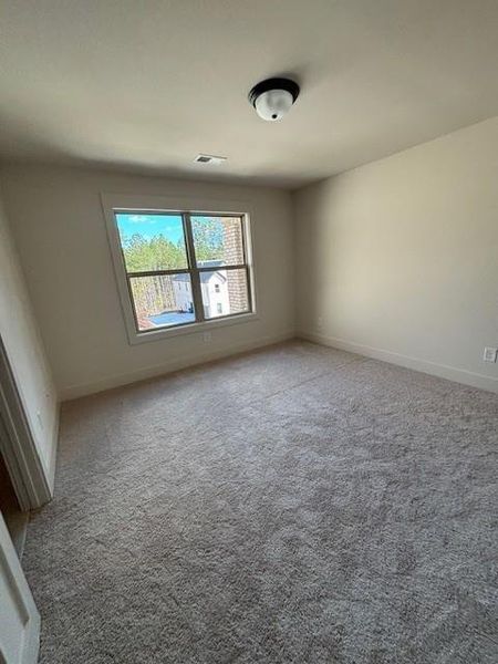 Spacious, unfurnished interior of a new home in Le Jardin, Fairburn (Image 18).