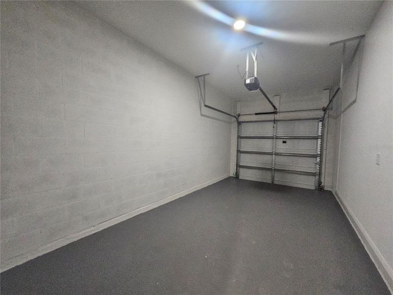 Spacious, unfurnished interior of a new home in , Sanford (Image 19).