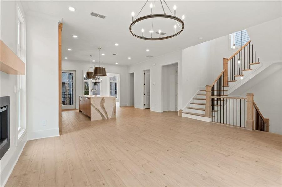 Spacious, unfurnished interior of a new home in Park Walke, Alpharetta (Image 28).