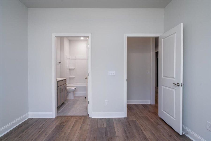 Spacious, unfurnished interior of a new home in Del Webb Charleston at Nexton, Summerville (Image 7). Spacious, unfurnished interior of a new home in Del Webb Charleston at Nexton, Summerville (Image 7).