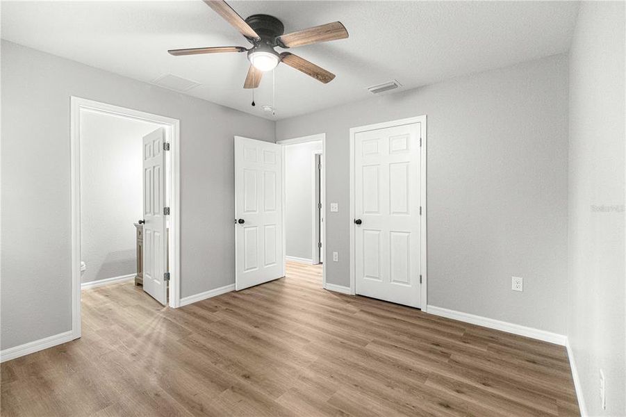 Spacious, unfurnished interior of a new home in , Fort McCoy (Image 10).