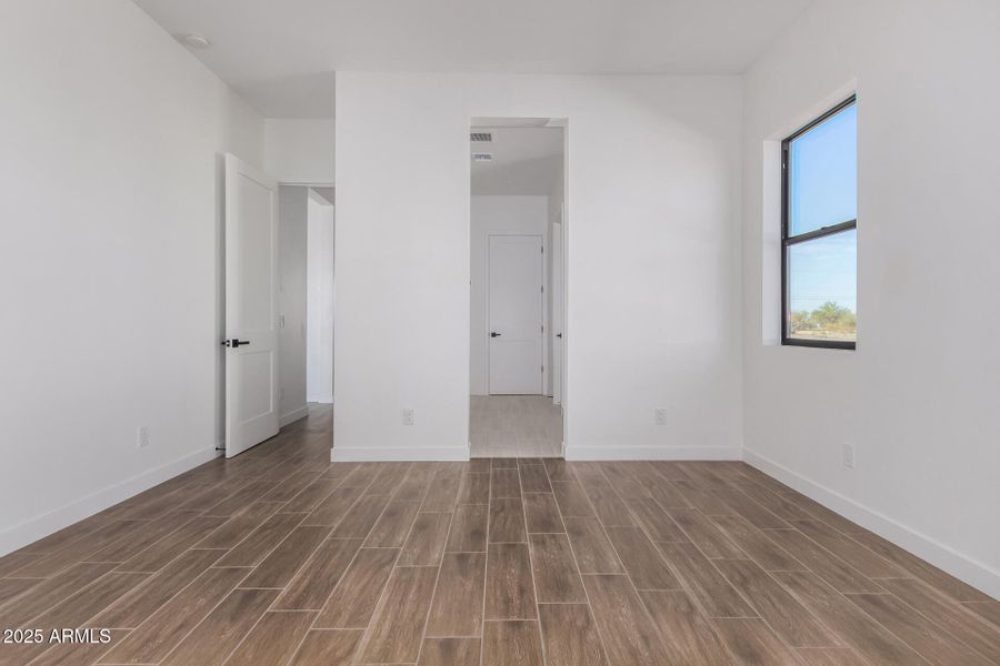 25 - 220th 25 - 220th