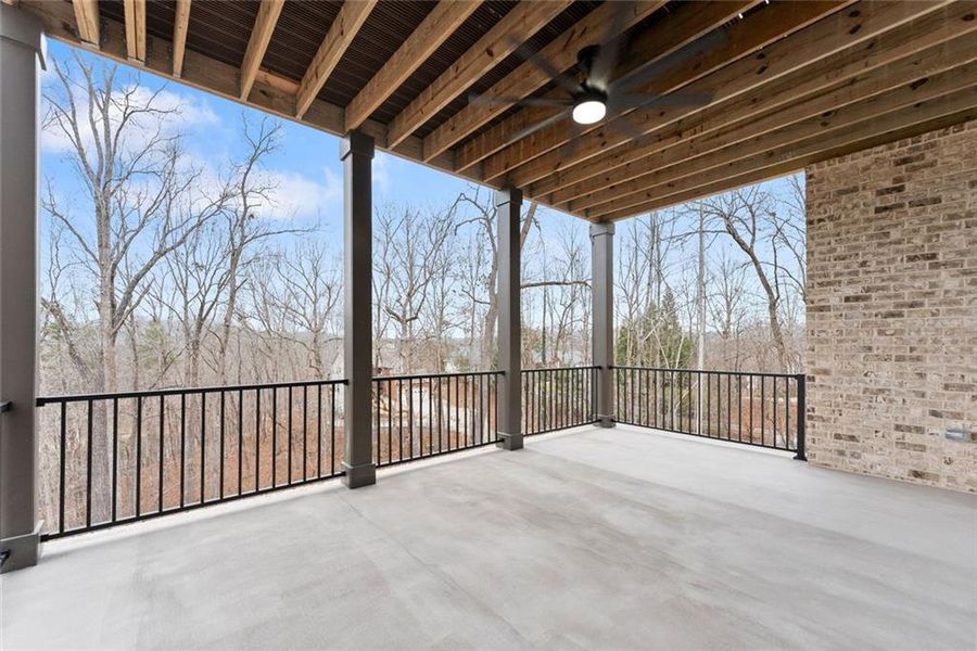 Exterior details and patio area of a home in , Gainesville (Image 36).
