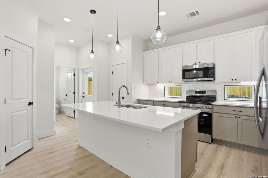Furnished interior view inside a new home in , Boerne (Image 7).