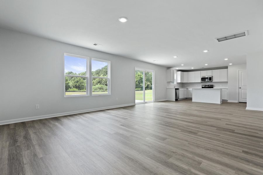 Spacious, unfurnished interior of a new home in , Ladson (Image 20).
