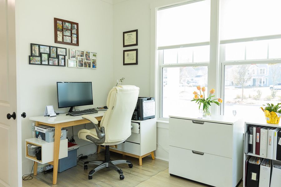 Furnished interior view inside a new home in , Ravenel (Image 46).