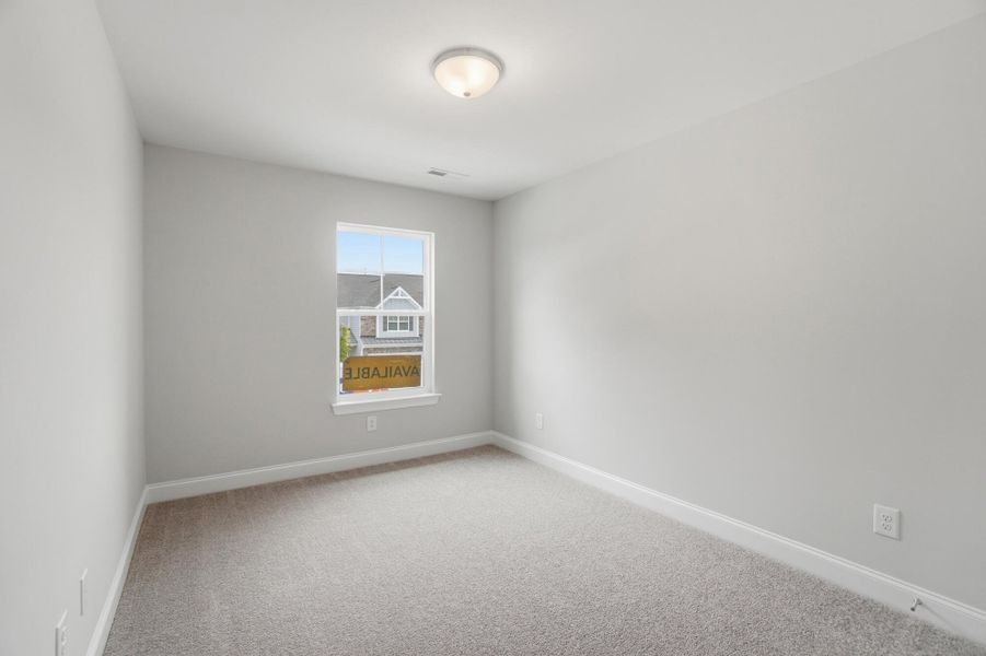 Spacious, unfurnished interior of a new home in Harrisburg Village Townhomes, Harrisburg (Image 34).