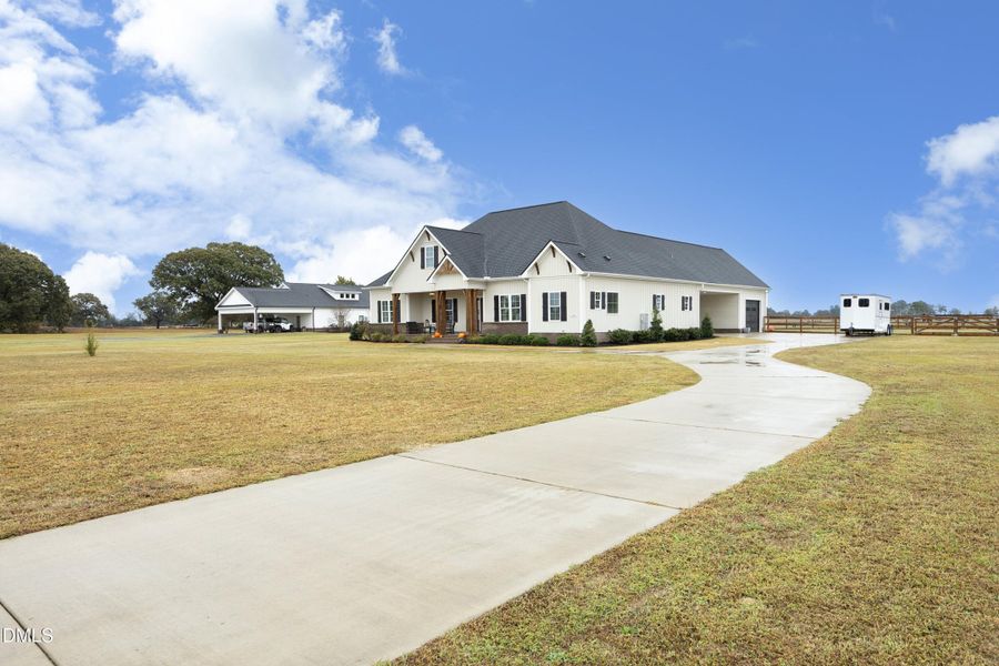 03Driveway - Copy 03Driveway - Copy