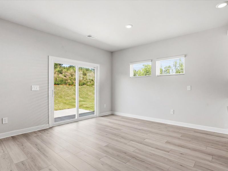 Spacious, unfurnished interior of a new home in Collier Ridge, Moore (Image 13). Spacious, unfurnished interior of a new home in Collier Ridge, Moore (Image 13).