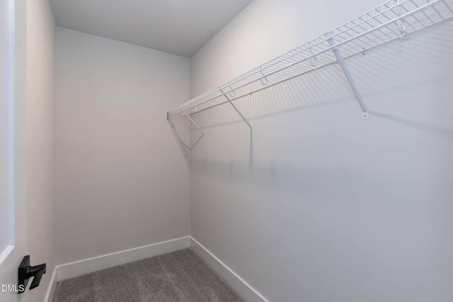 Closet 01