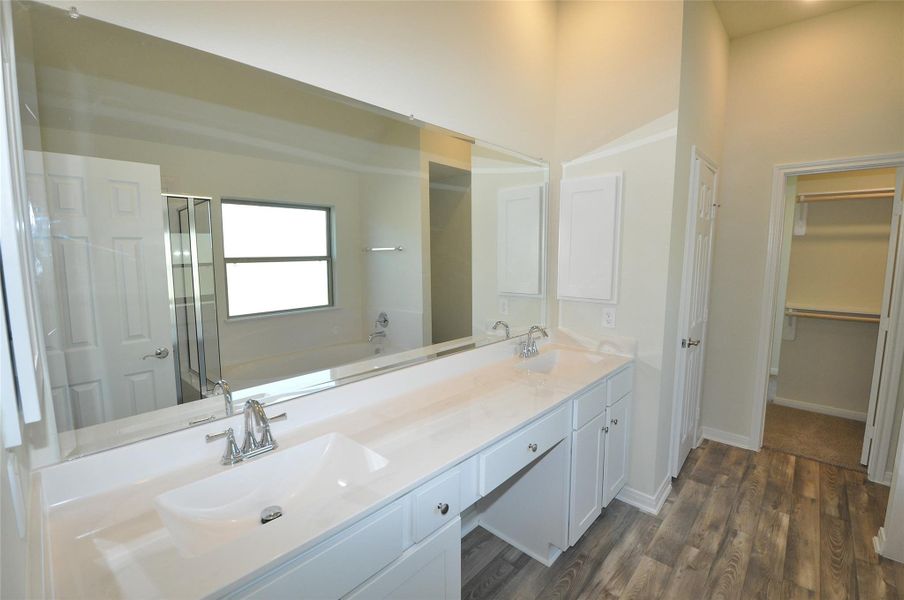 Furnished interior view inside a new home in , League City (Image 12).