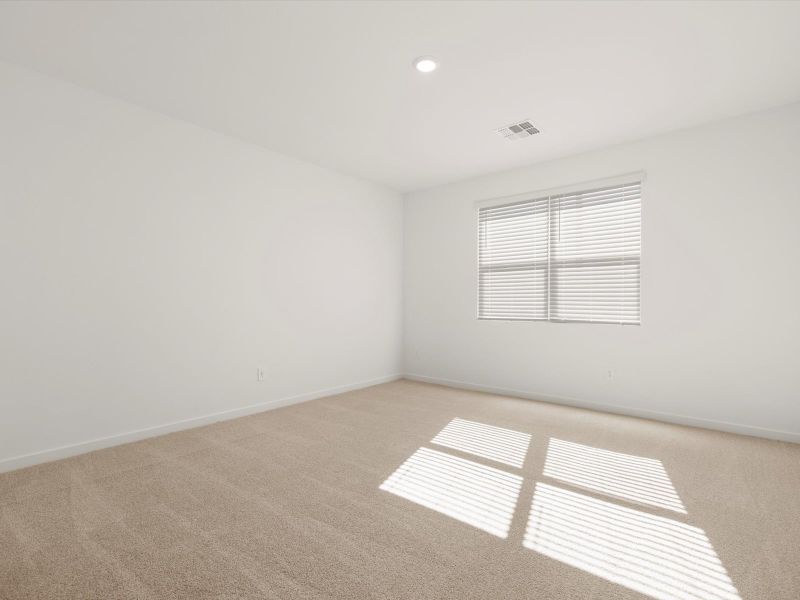 Spacious, unfurnished interior of a new home in Bella Vista Farms Reserve Series, San Tan Valley (Image 10).