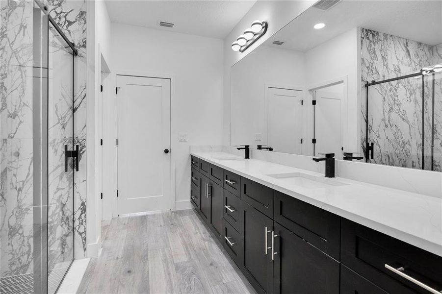 Furnished interior view inside a new home in , Apopka (Image 10).