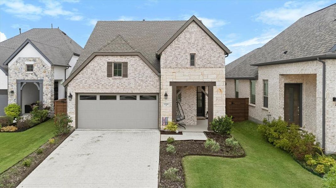 Beautiful design with a front porch Beautiful design with a front porch
