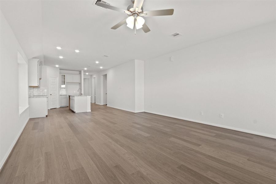 Image 36 of a home in Cypress Green. Image 36 of a home in Cypress Green.