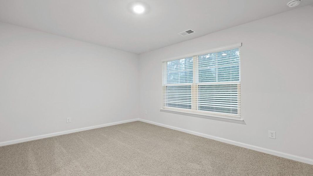 Spacious, unfurnished interior of a new home in Garbon Fields, Summerville (Image 30).