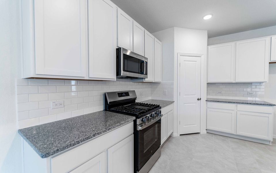 Furnished interior view inside a new home in The Reserve at Huntsville, Huntsville (Image 6). Furnished interior view inside a new home in The Reserve at Huntsville, Huntsville (Image 6).