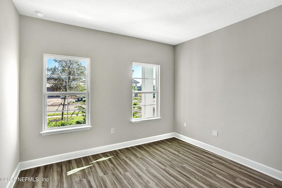 Spacious, unfurnished interior of a new home in , St. Augustine (Image 9).