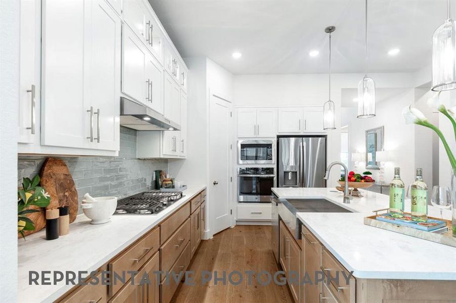 Furnished interior view inside a new home in Meraki, McLendon-Chisholm (Image 31).