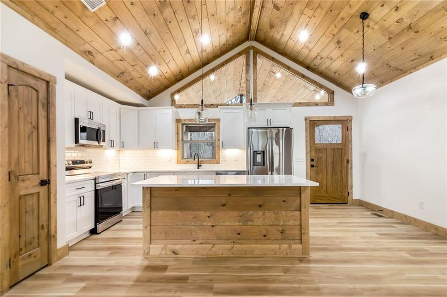 Furnished interior view inside a new home in , Ellijay (Image 11).