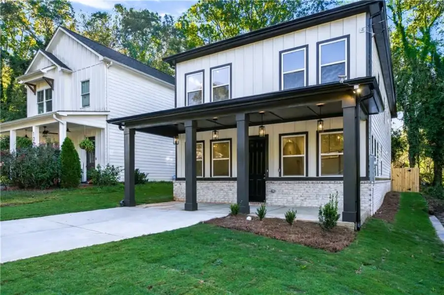 Image 42 of a home in .