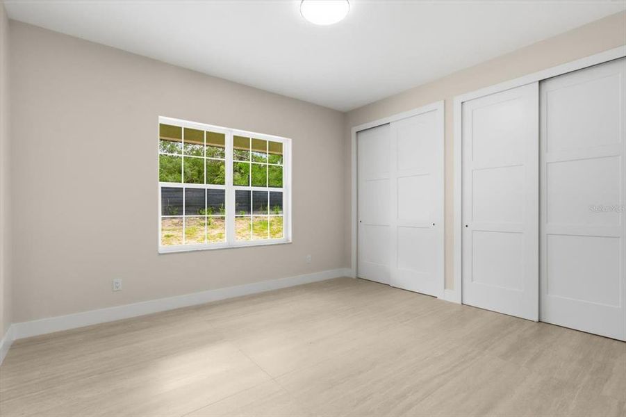 Spacious, unfurnished interior of a new home in , Dunnellon (Image 25).