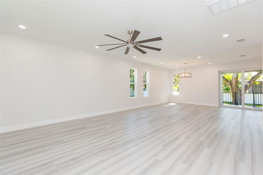 Spacious, unfurnished interior of a new home in , Tampa (Image 24). Spacious, unfurnished interior of a new home in , Tampa (Image 24).