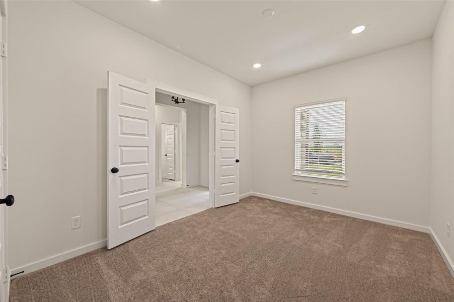 Spacious, unfurnished interior of a new home in Foxtail Palms, Manvel (Image 39). Spacious, unfurnished interior of a new home in Foxtail Palms, Manvel (Image 39).