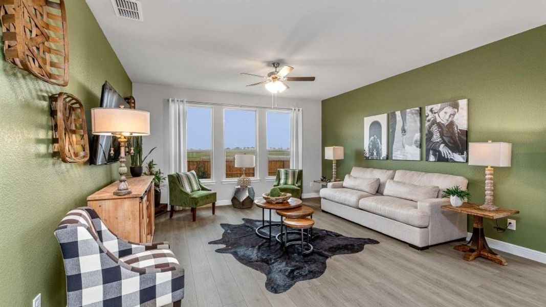 Furnished interior view inside a new home in Morningstar, Fort Worth (Image 11).